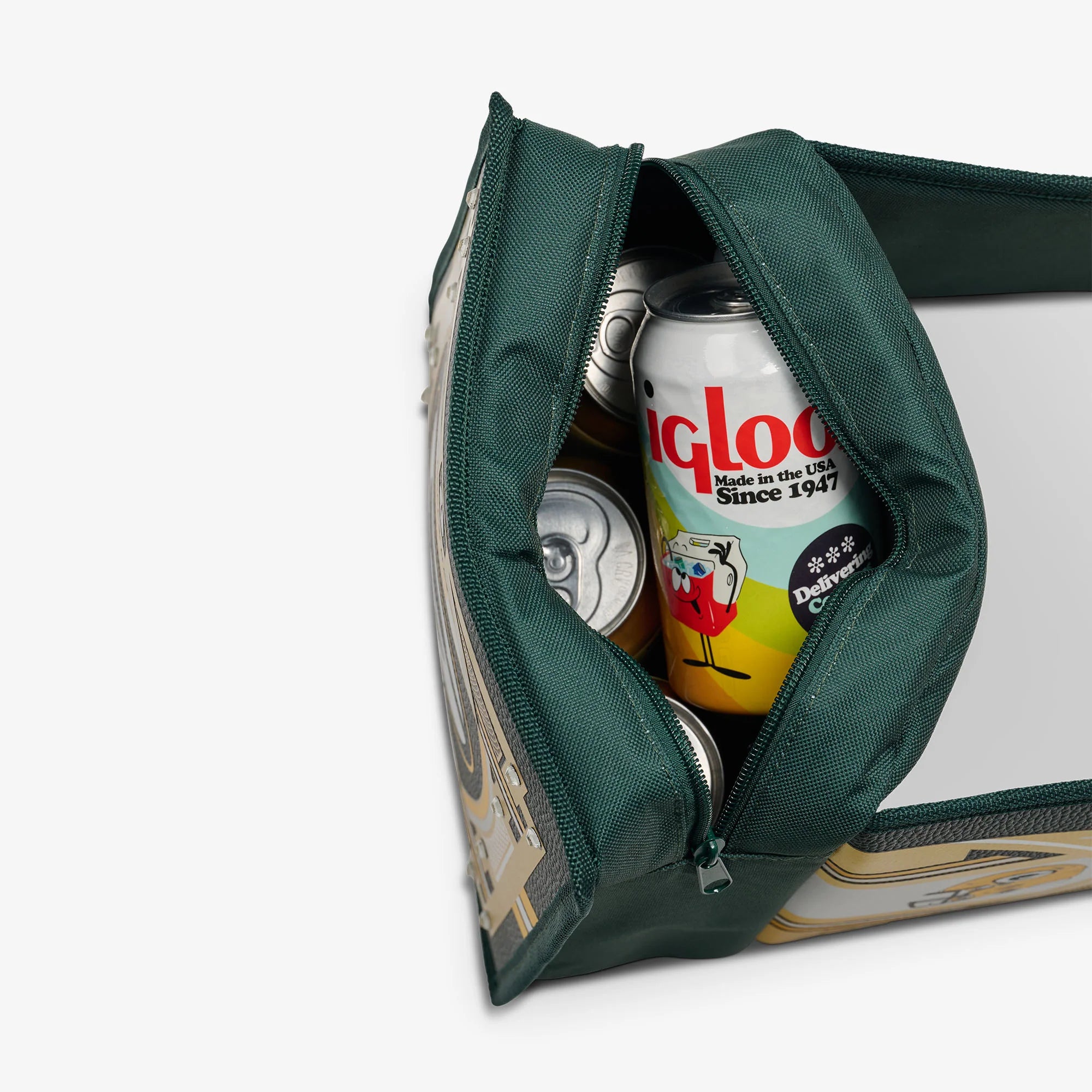 Igloo Camping Cooler NFL WWE Cooler Fanny Pack - Image 115