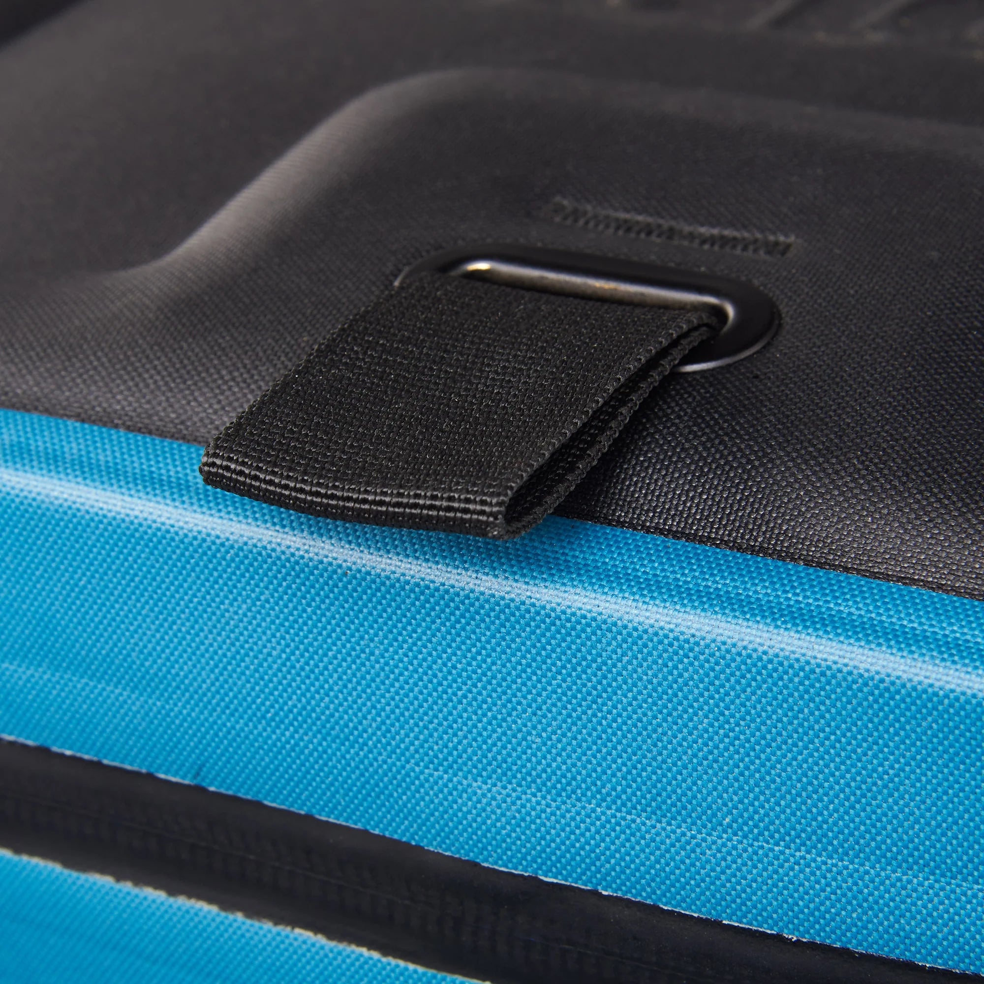 Igloo Camping Cooler Trailmate 18-Can Cooler Bag - Image 18