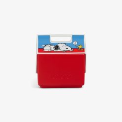 Igloo Camping Cooler Snoopys Doghouse Little Playmate 7 Qt Cooler