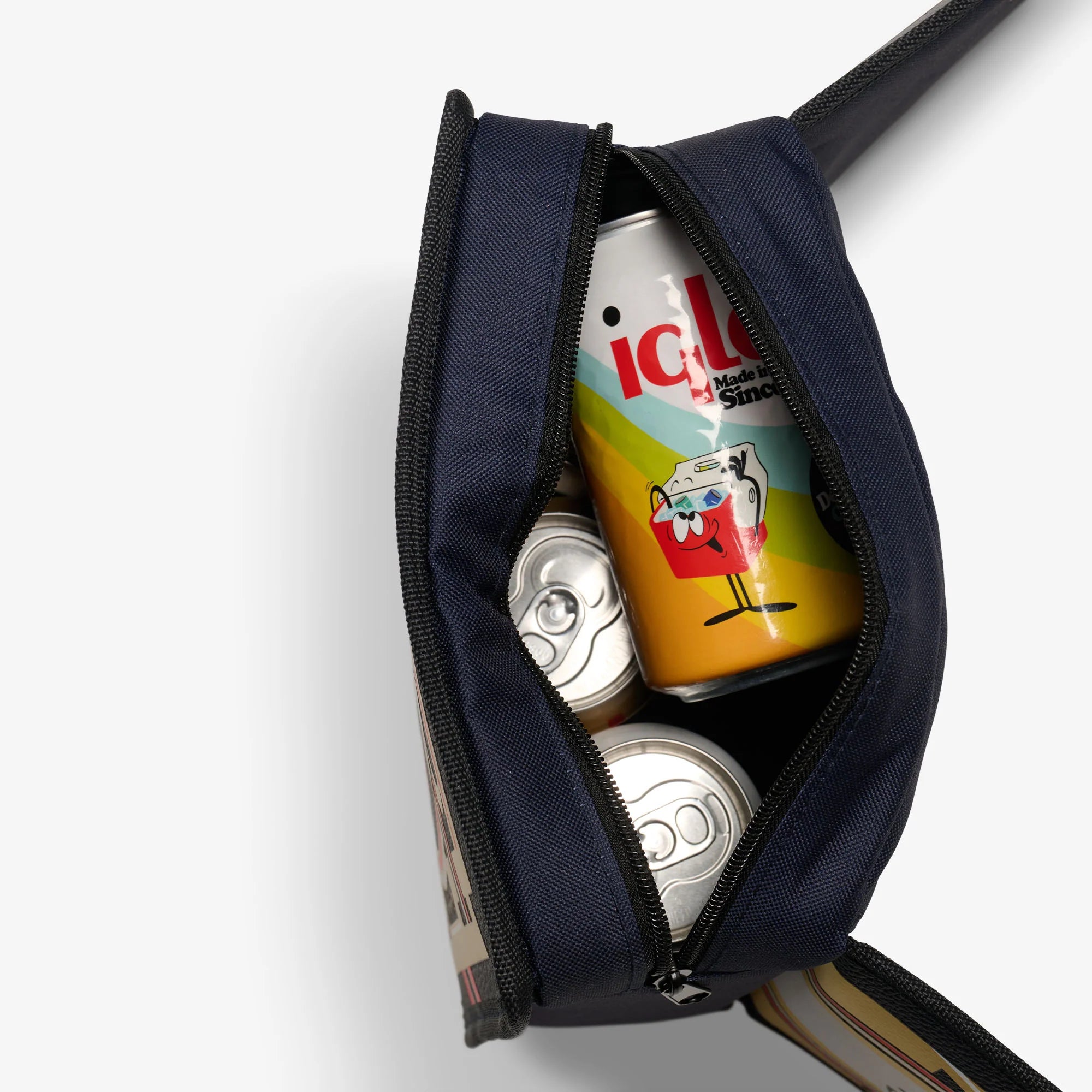 Igloo Camping Cooler NFL WWE Cooler Fanny Pack - Image 95