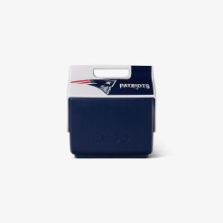 Igloo Camping Cooler New England Patriots Little Playmate 7 Qt Cooler