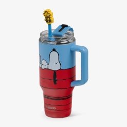 Alternative view of Igloo Camping Cooler Snoopys Doghouse 32 Oz Travel Mug