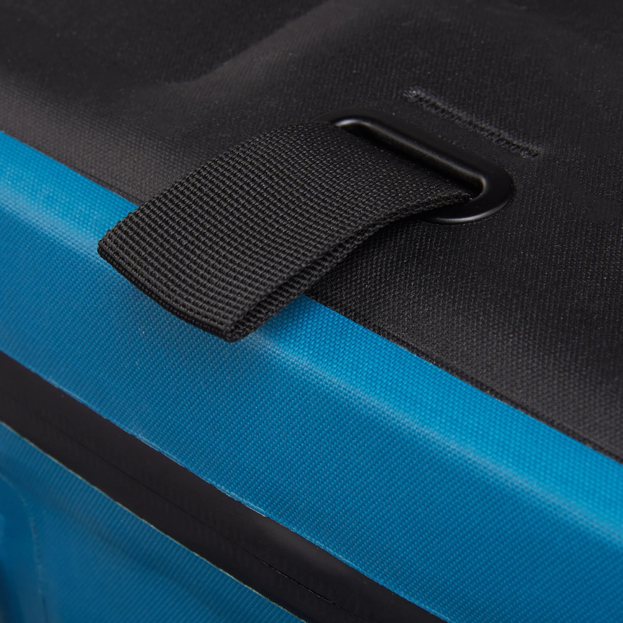 Igloo Camping Cooler Trailmate 30-Can Cooler Bag - Image 33