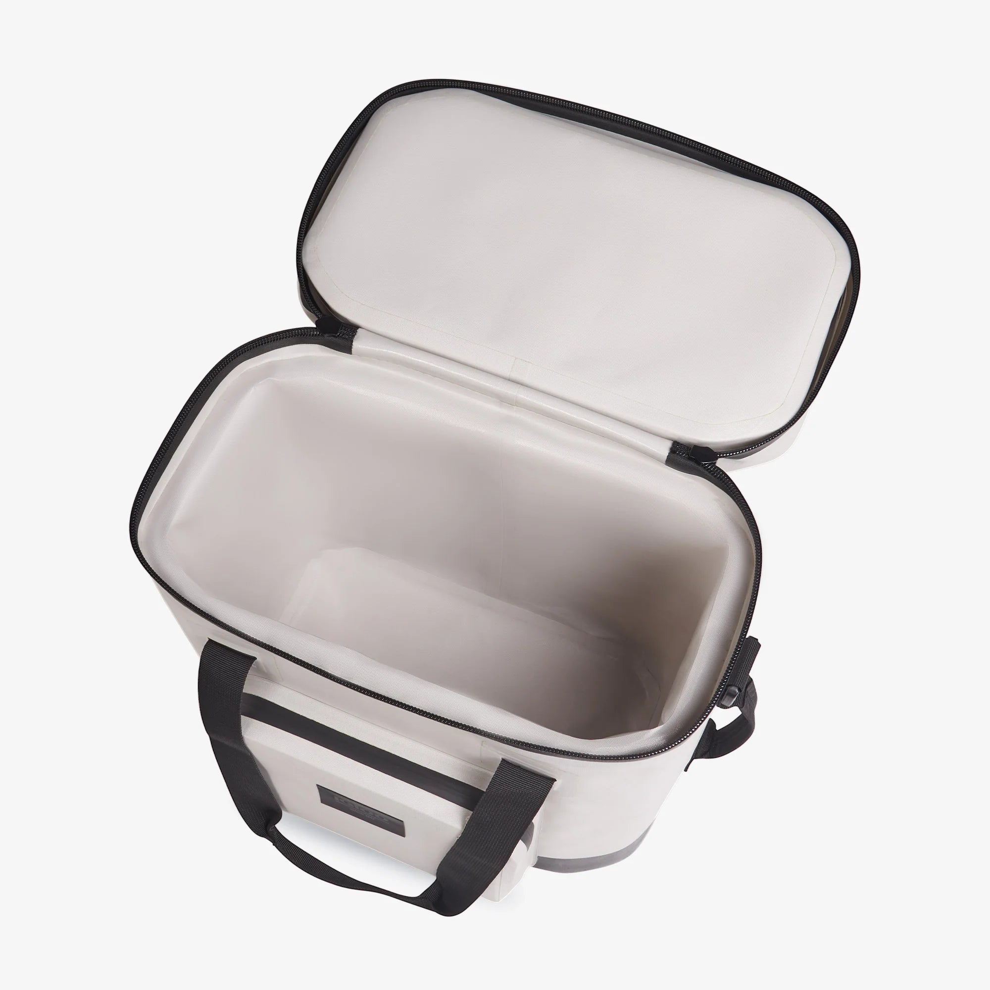Igloo Camping Cooler Trailmate 30-Can Cooler Bag - Image 19